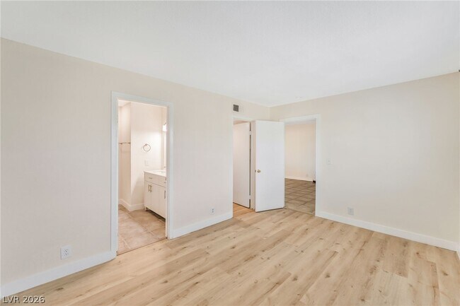 Building Photo - 6224 Yerba Ln