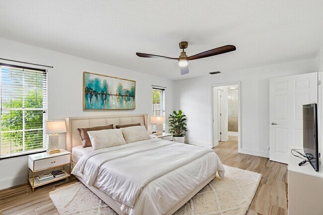 Building Photo - 2700 Yarmouth Dr