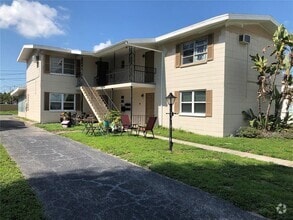 Building Photo - 334 33rd Ave N