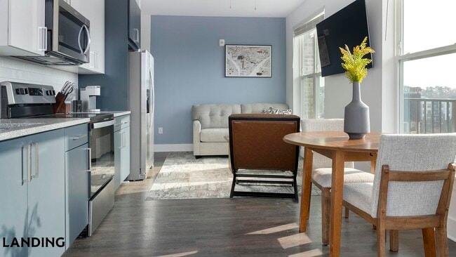 Building Photo - 44 Braves Ave