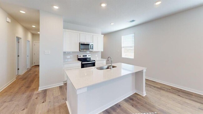 Building Photo - 201 Firefox Wy