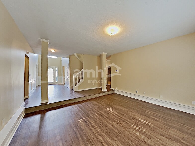 Building Photo - 2750 Elkmont Rdg SW