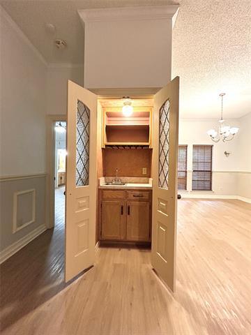 Building Photo - 1605 High Crest Ct