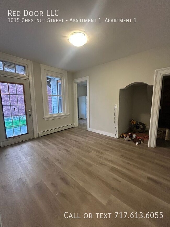 Building Photo - 1015 Chestnut St