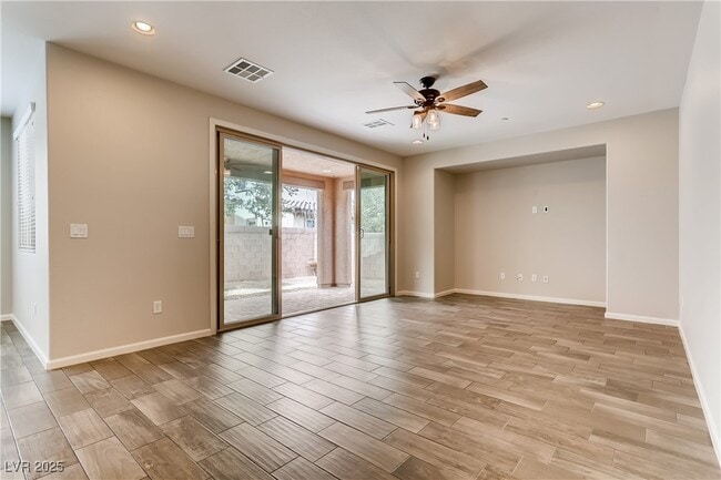 Building Photo - 2517 Bankhurst St