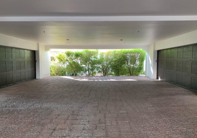 Building Photo - READY TO VIEW NOW! Breath Taking Villa in ...