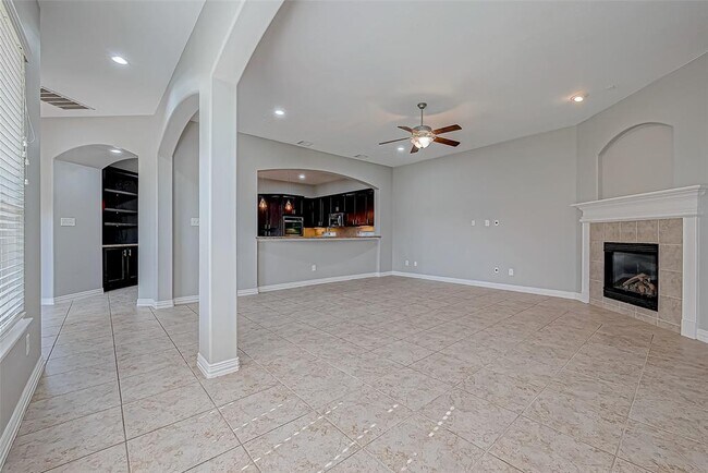 Building Photo - 30806 Academy Trace Dr