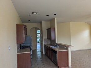 Building Photo - 21383 Village Crossing Ln