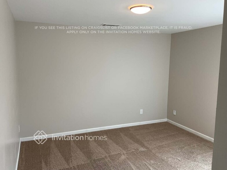 Building Photo - 1705 Hingham Cir