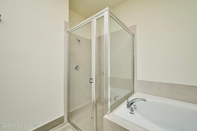 Building Photo - 5940 Manzanita Way