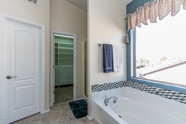 Building Photo - 3531 N Paseo Del Sol