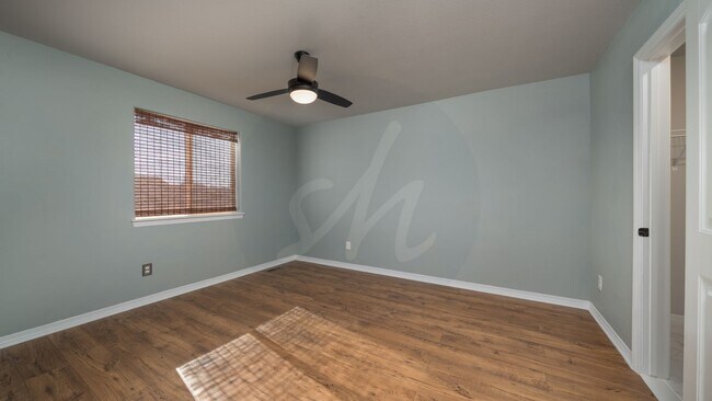 Building Photo - Stunning Two-Story in Desirable Lorson Ranch