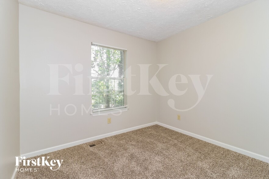 Building Photo - 5655 Stonington Trace Pkwy