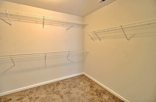 Building Photo - 29 Quarter Horse Run NE