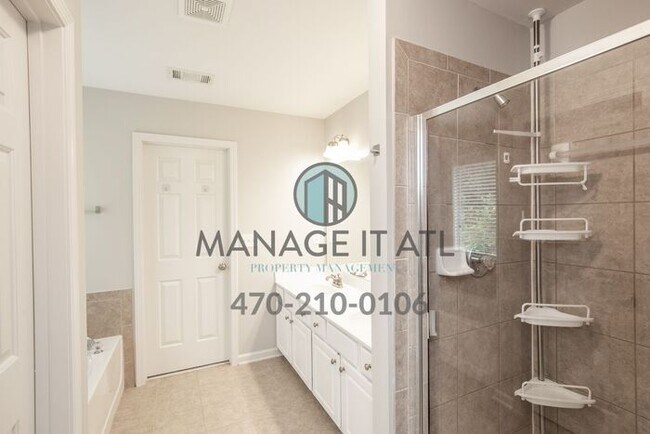 Building Photo - Beautiful & Move in Ready home in North Gwinnett School District!