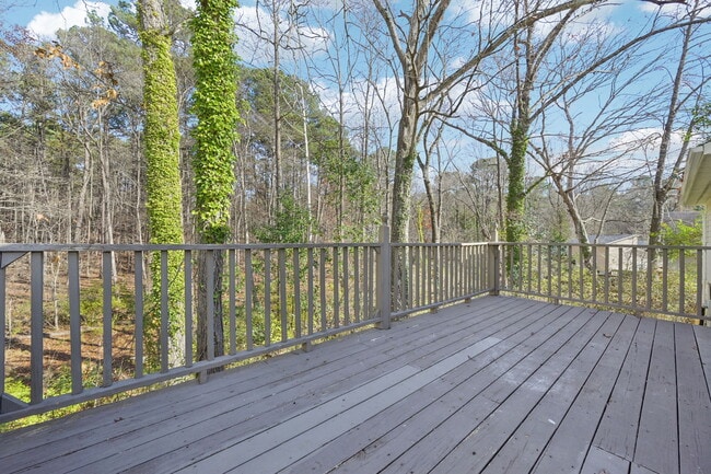 Building Photo - 21 Winchester Ct