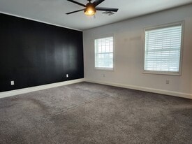 Building Photo - 3500 Bristol Oxford Valley Rd