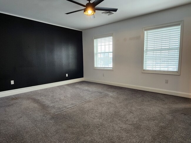 Building Photo - 3500 Bristol Oxford Valley Rd