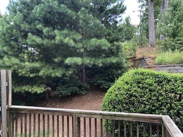 Building Photo - 1800 Oak Brook Ln NW