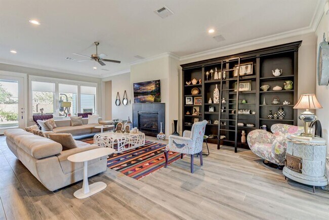 Building Photo - 2339 Pale Star Dr