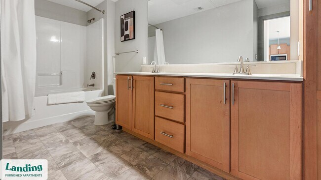 Building Photo - 5800 Highlands Plaza Dr