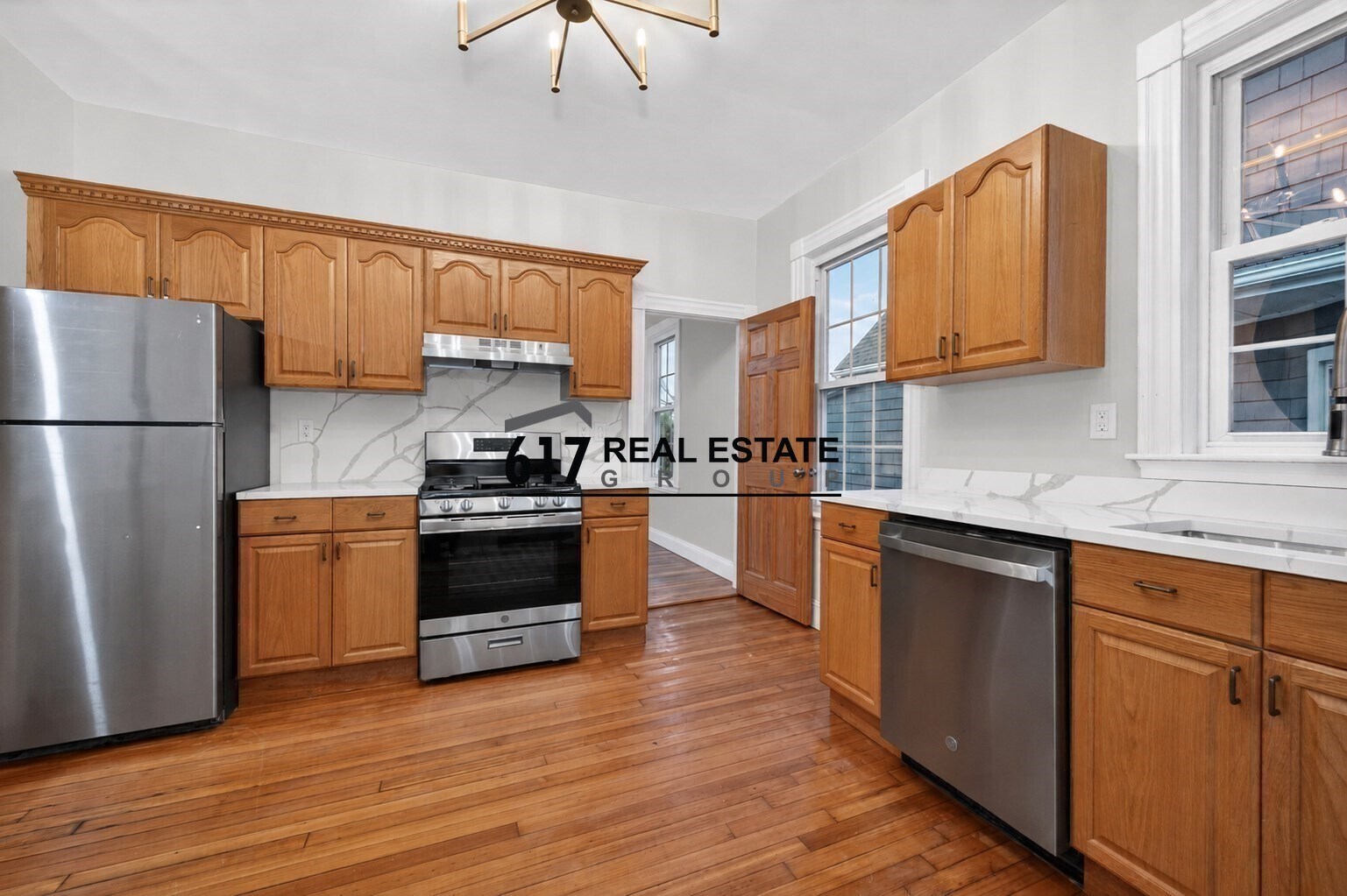 Building Photo - 42 Etna St