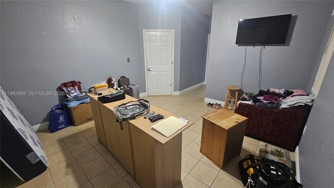 Building Photo - 3520 NE 3rd Dr