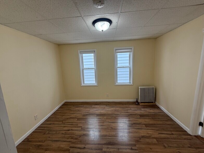 Building Photo - 38 Lanza Ave