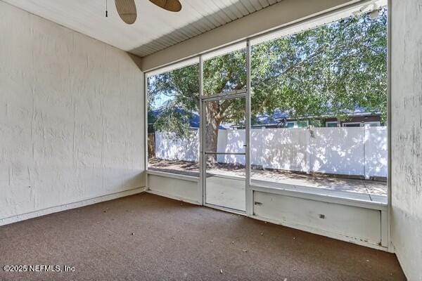 Building Photo - 1704 Dartmoor Ln