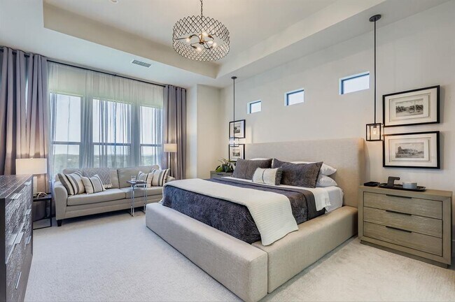 Building Photo - 15104 Barrie Dr