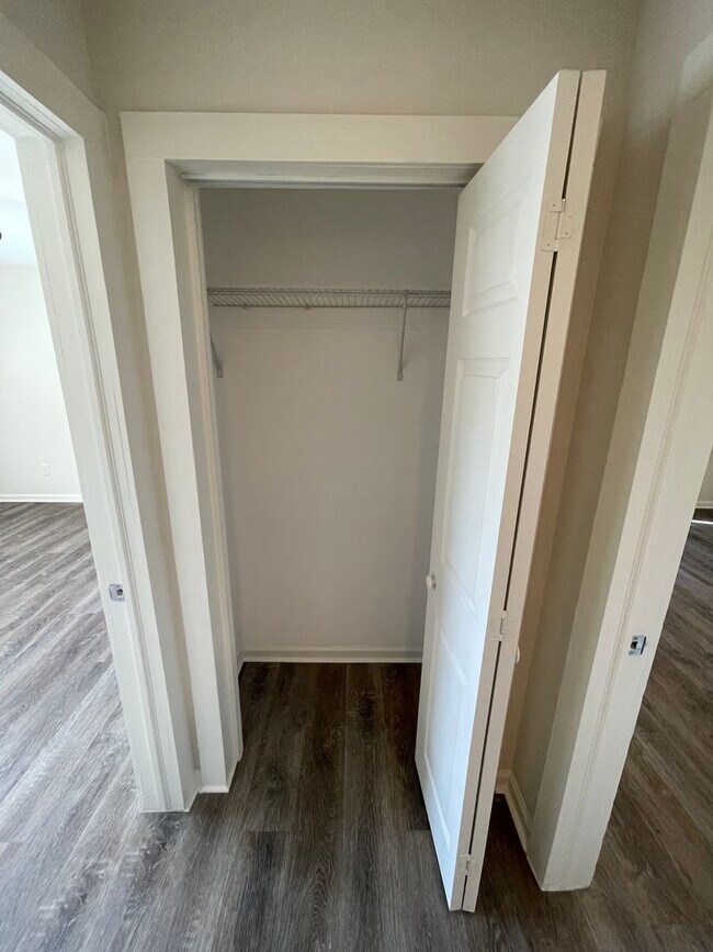 Building Photo - Completely remodeled 3/2 House- $2,150