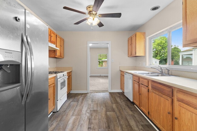 Building Photo - 3613 Braxton Ave