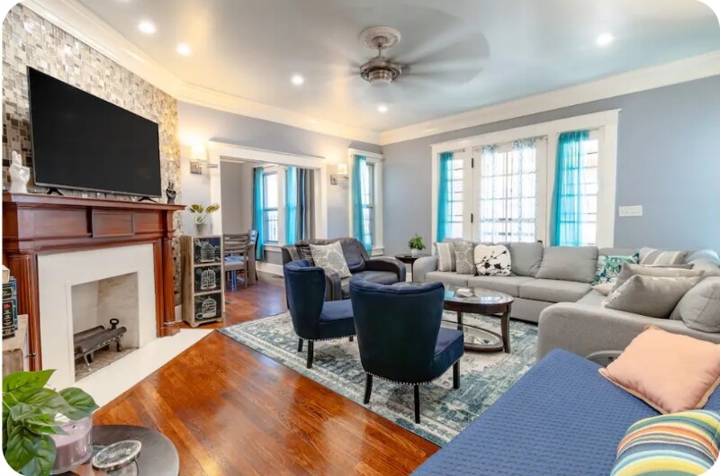 Building Photo - 431 N Holmes St