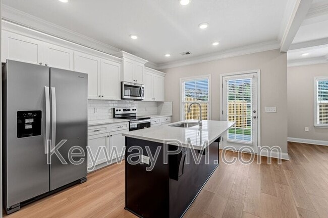 Building Photo - 571 Yuma Ln