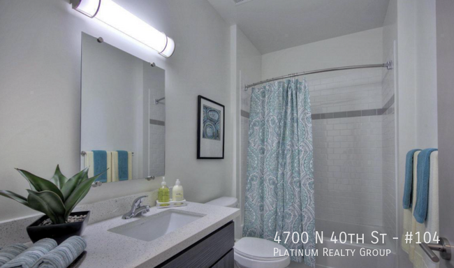 Building Photo - 4700 N 40th St