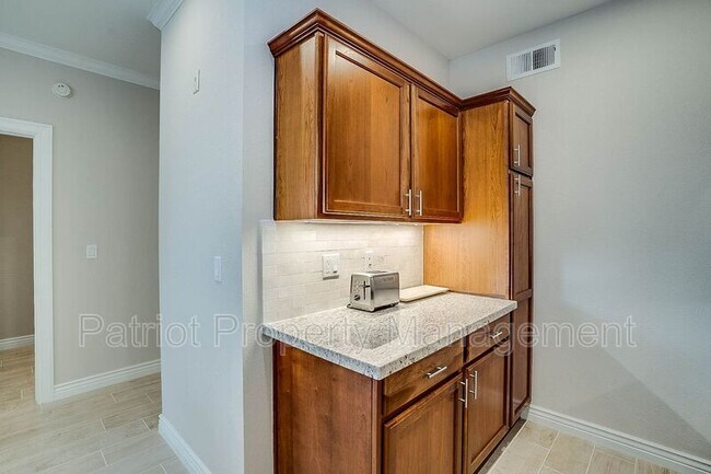 Building Photo - 7009 E Acoma Dr