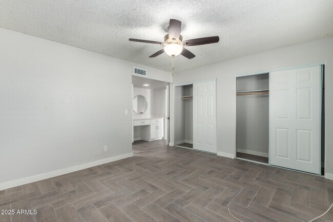 Building Photo - 1308 S Polly Ann Dr