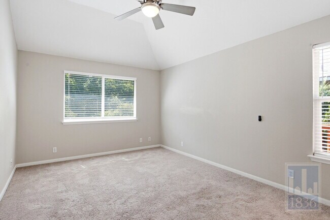 Building Photo - 10718 Claywood Dr