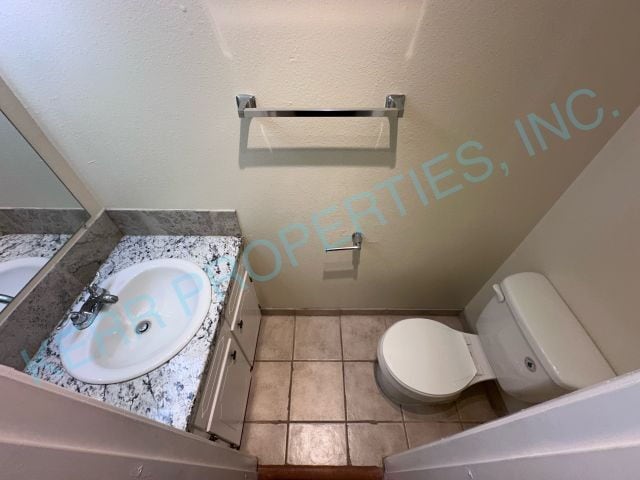 Building Photo - Charming 2-Bed Gem in Gresham – Spacious Comfort with 1.5 Baths & 1029 Sq. Ft.!