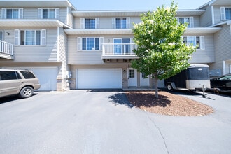Building Photo - 2525 Cobble Hill Ct