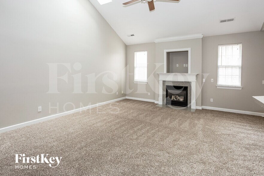 Building Photo - 1504 Aries Ln