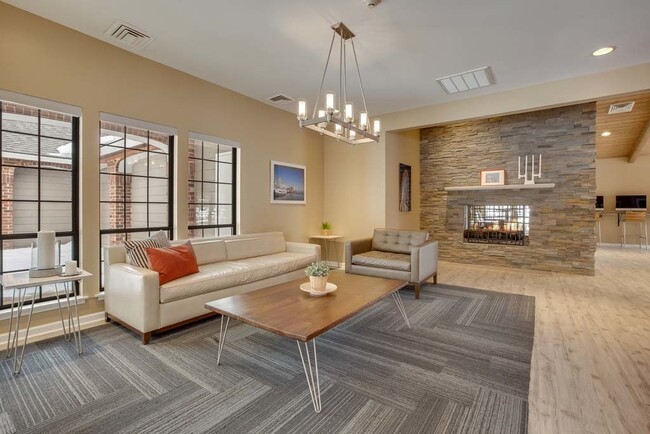 Building Photo - 6105 Lincoln Oaks Dr