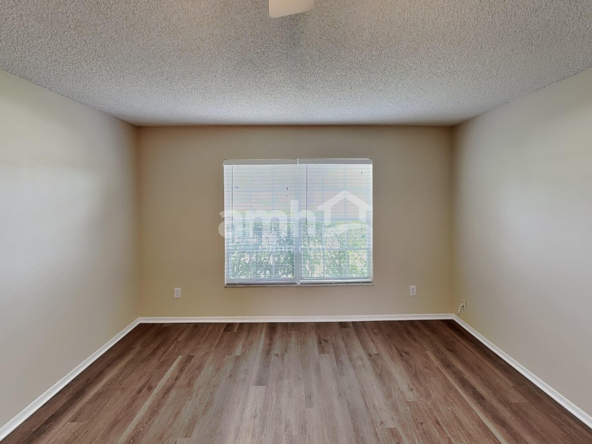 Building Photo - 1869 Americus Minor Dr