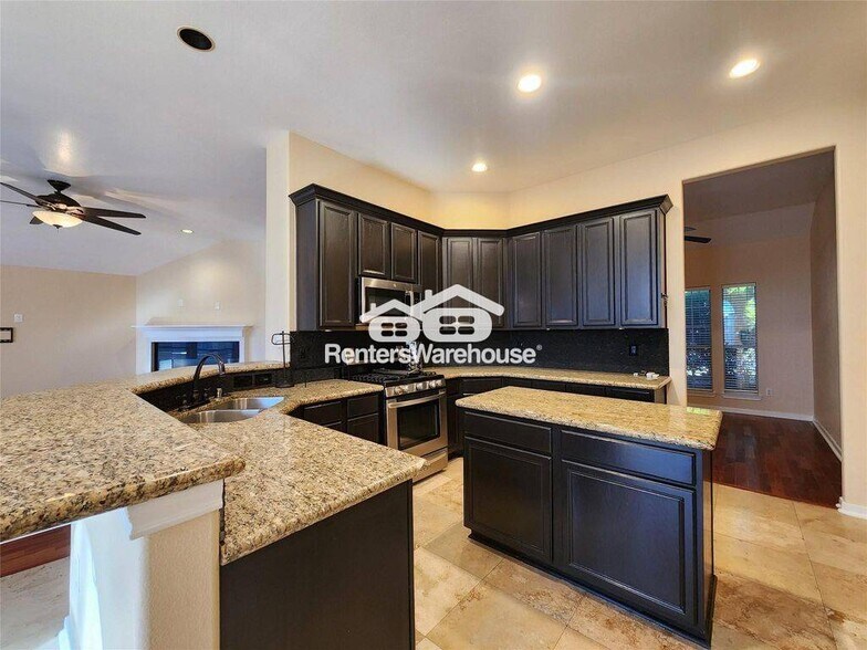 Building Photo - 1359 Coleman Boylan Dr