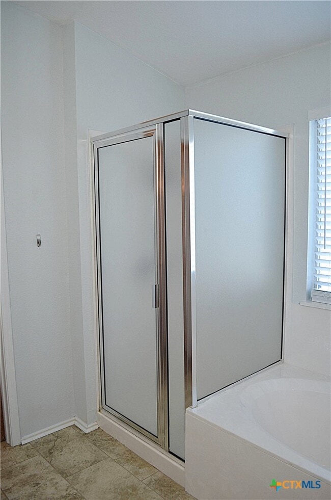 Building Photo - 5000 Sydney Harbour Ct