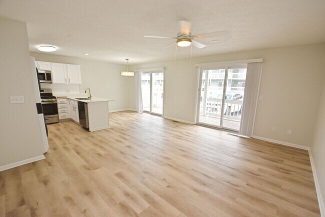 Building Photo - 18085 Bulla Rd