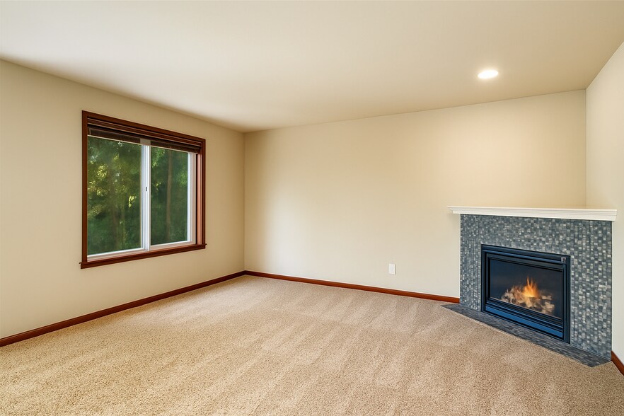 Building Photo - 19031 Waxen Rd