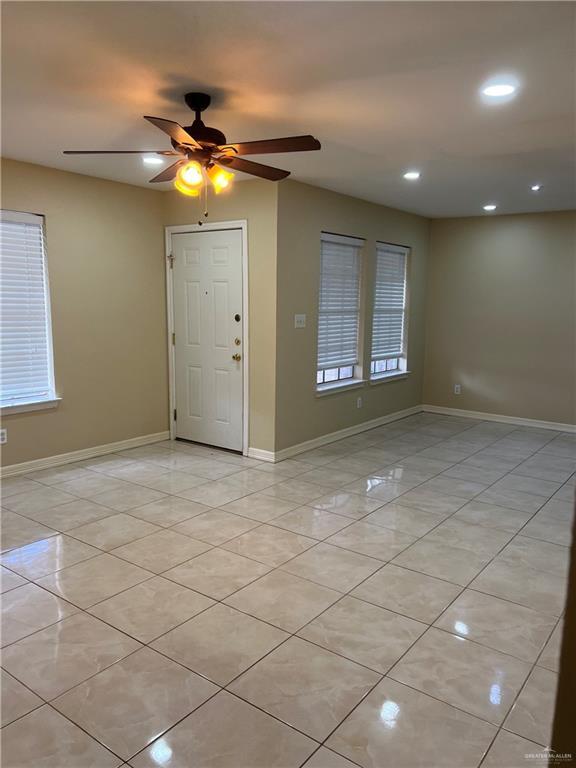 Building Photo - 17 Grayson Ave