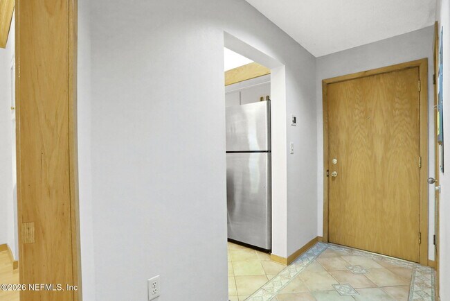 Building Photo - 2970 Ravines Rd