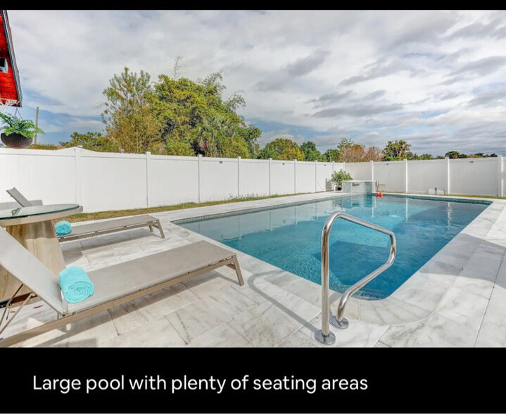 Building Photo - 304 Granada Dr